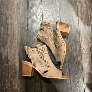 booties